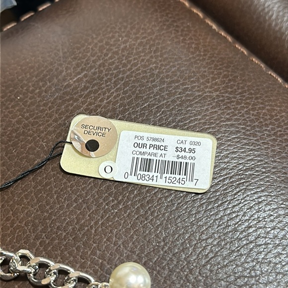 One Wink Necklas - Picture 4 of 4